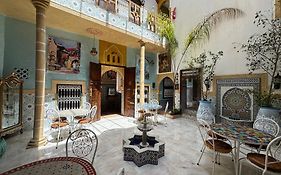 RIAD Dar Ouezzani
